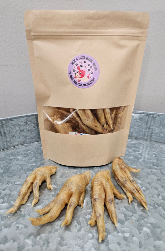 Dehydrated Organic chicken feet